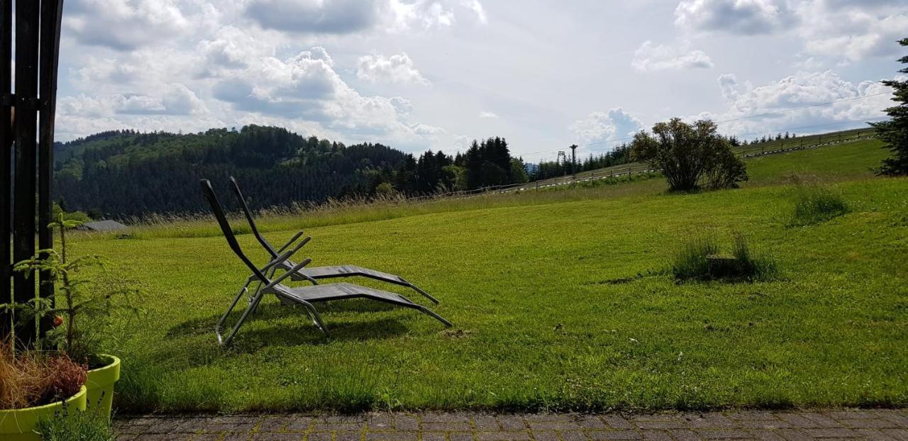 In Out Neuastenberg *